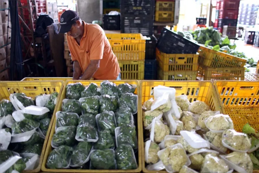 Mercadorias disparam até 300% na Ceasa