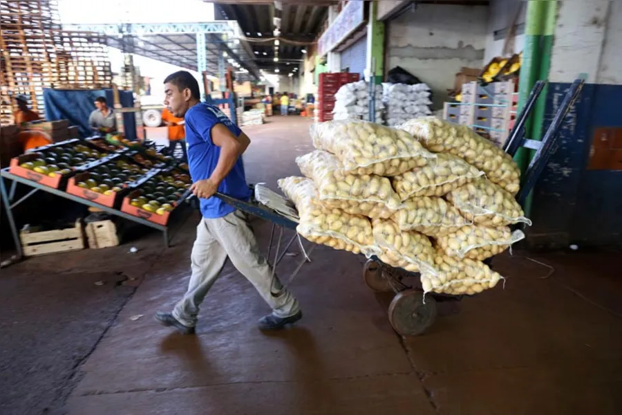 Mercadorias disparam até 300% na Ceasa