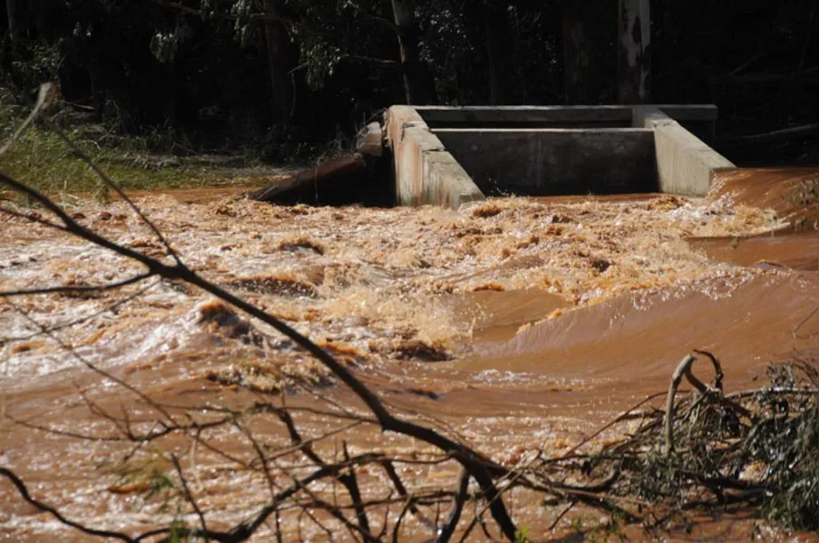 Dois dias após temporal, moradores da zona rural permanecem isolados