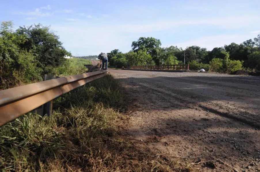Dois dias após temporal, moradores da zona rural permanecem isolados