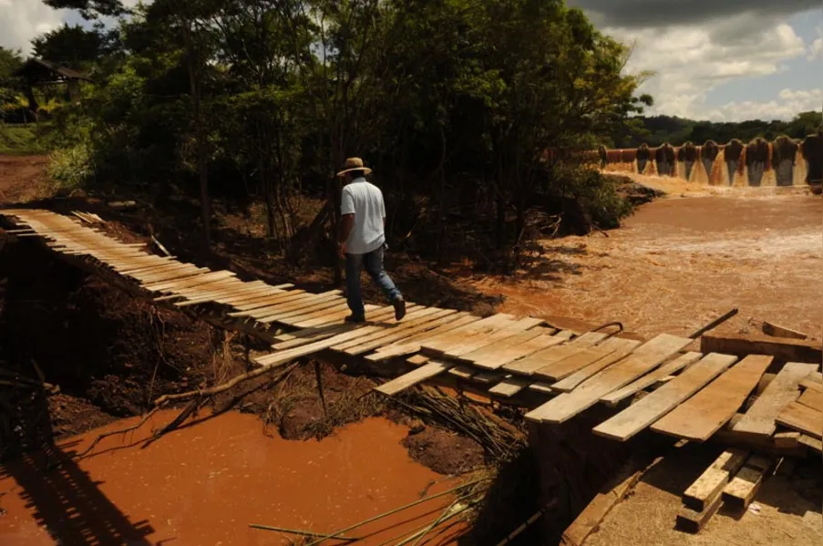 Parque Daisaku Ikeda foi engolido pelo Ribeirão Três Bocas