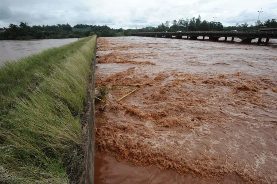Para evitar mais danos pela chuva, investir em drenagem é prioridade