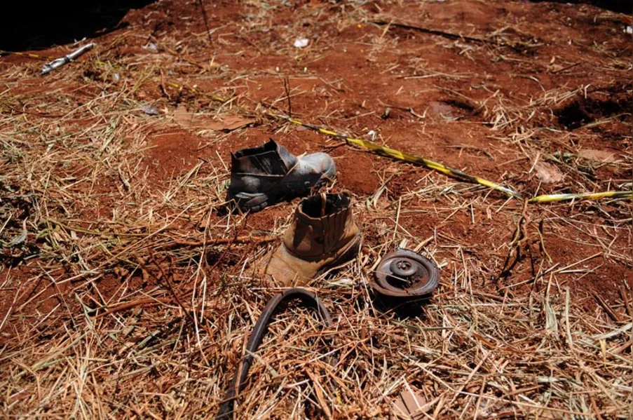 Seripa faz perícia em destroços de aeronave