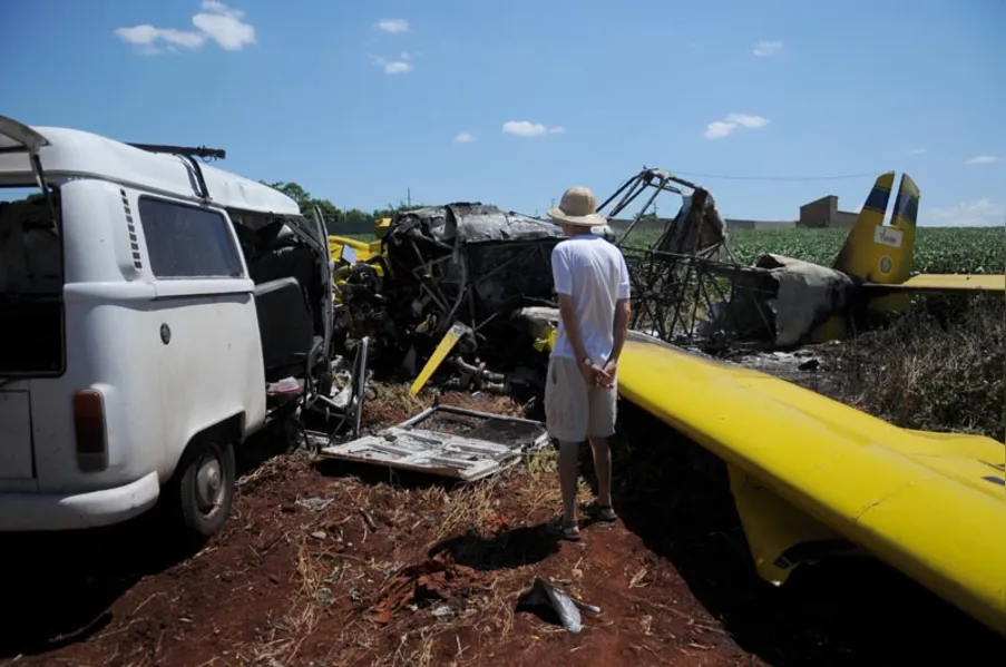 Seripa faz perícia em destroços de aeronave