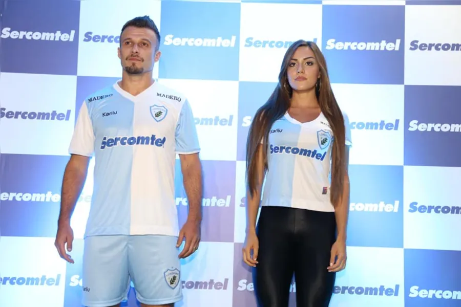 Nova camisa homenageia fundação do Londrina