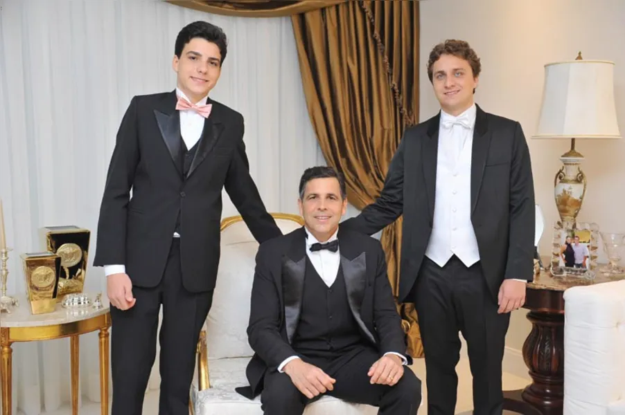 SOCIAL - Thiago Nassif
