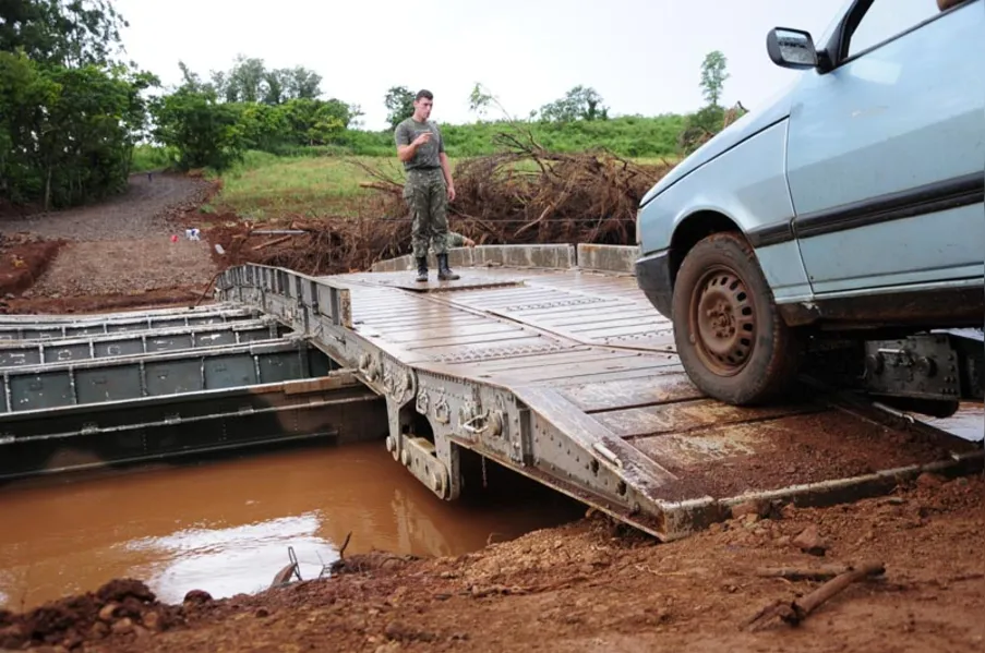 Exército aguarda recursos para construir ponte em Guairacá