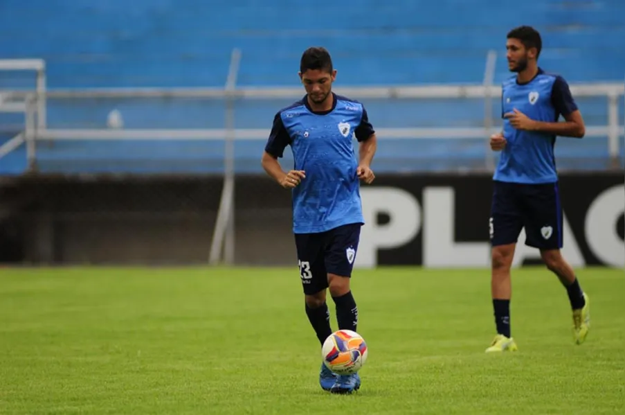 Batata convoca torcida para duelo com líder
