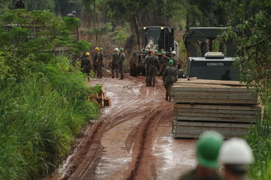 Exército inicia instalação de ponte em Guairacá