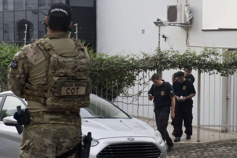 Lava Jato mira patrimônio oculto de Lula