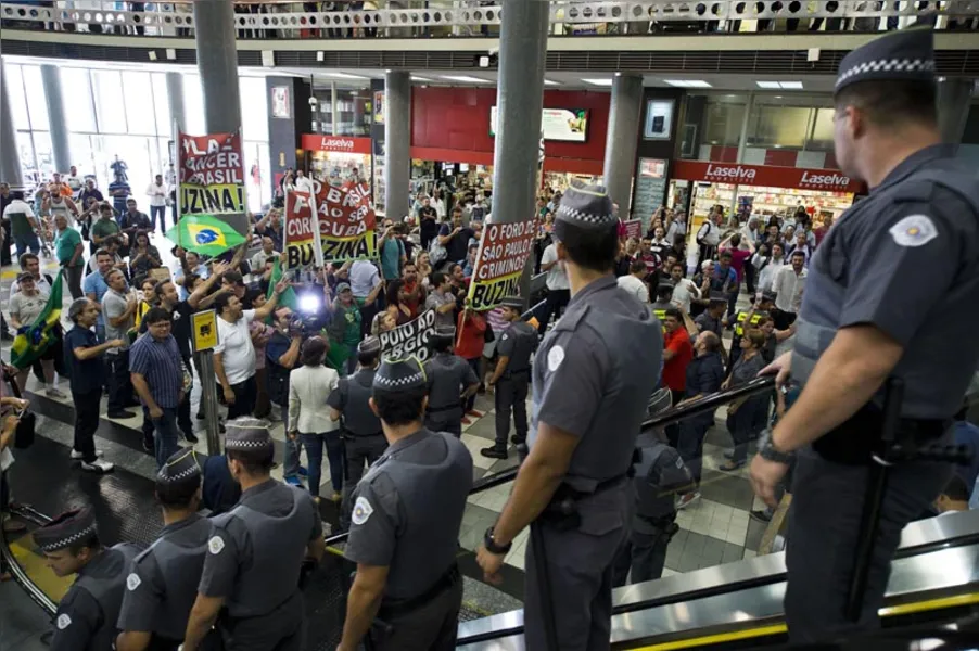 Lava Jato mira patrimônio oculto de Lula
