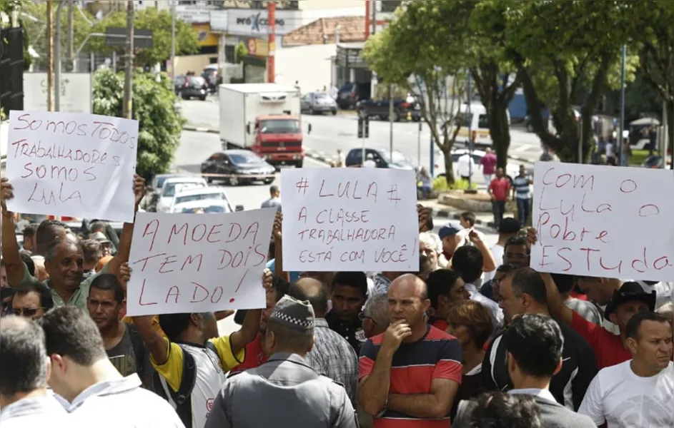 Lava Jato mira patrimônio oculto de Lula