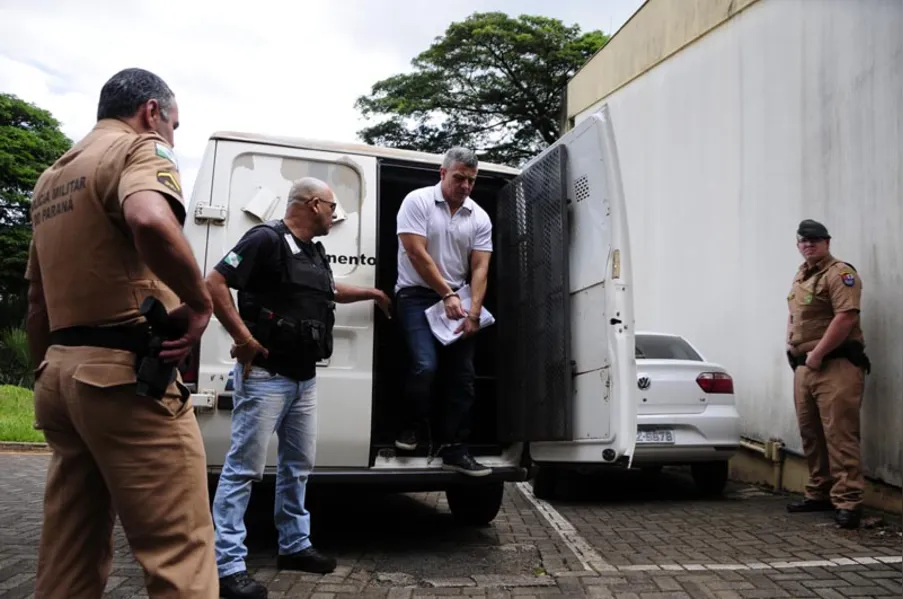 Delator reafirma suposta ingerência política na Receita