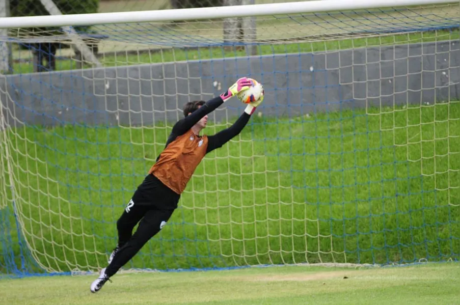 Londrina já usou 22 jogadores no Paranaense