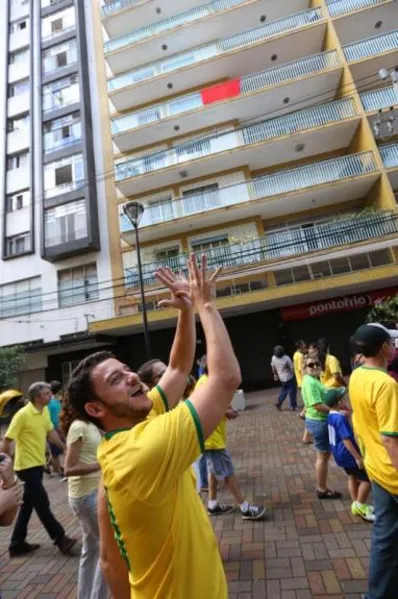 Críticas a Lula, Dilma e ao PT e apoio Moro