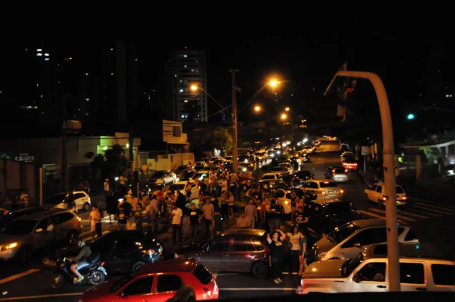 PROTESTO E RENÚNCIA