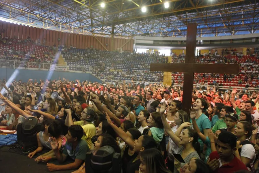 Jornada reúne 3 mil jovens missionários