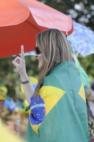 Londrinenses comemoram no Zerão