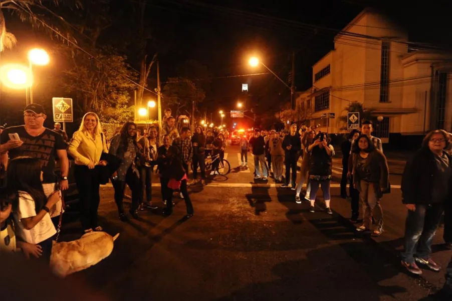Noite iluminada