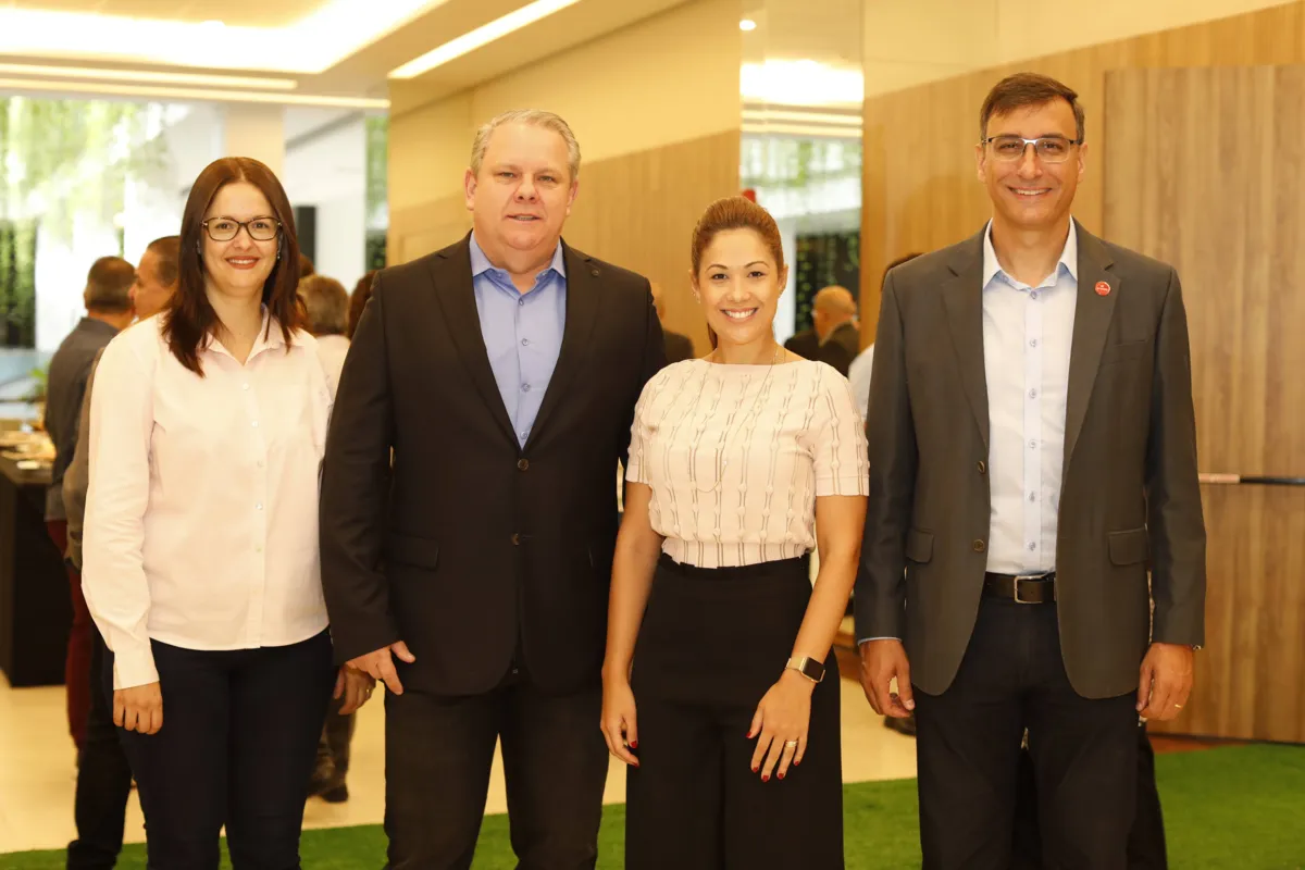 Daniele Valente, Ricardo Haussler, Dayane Santana e Carlos Maistro