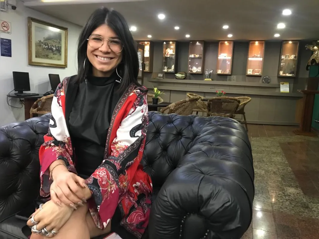 A escritora integrou as atrações do 15º Londrix – Festival Literário de Londrina com o tema “Inclusão não é um favor! Mães, Filhos e Mundos”