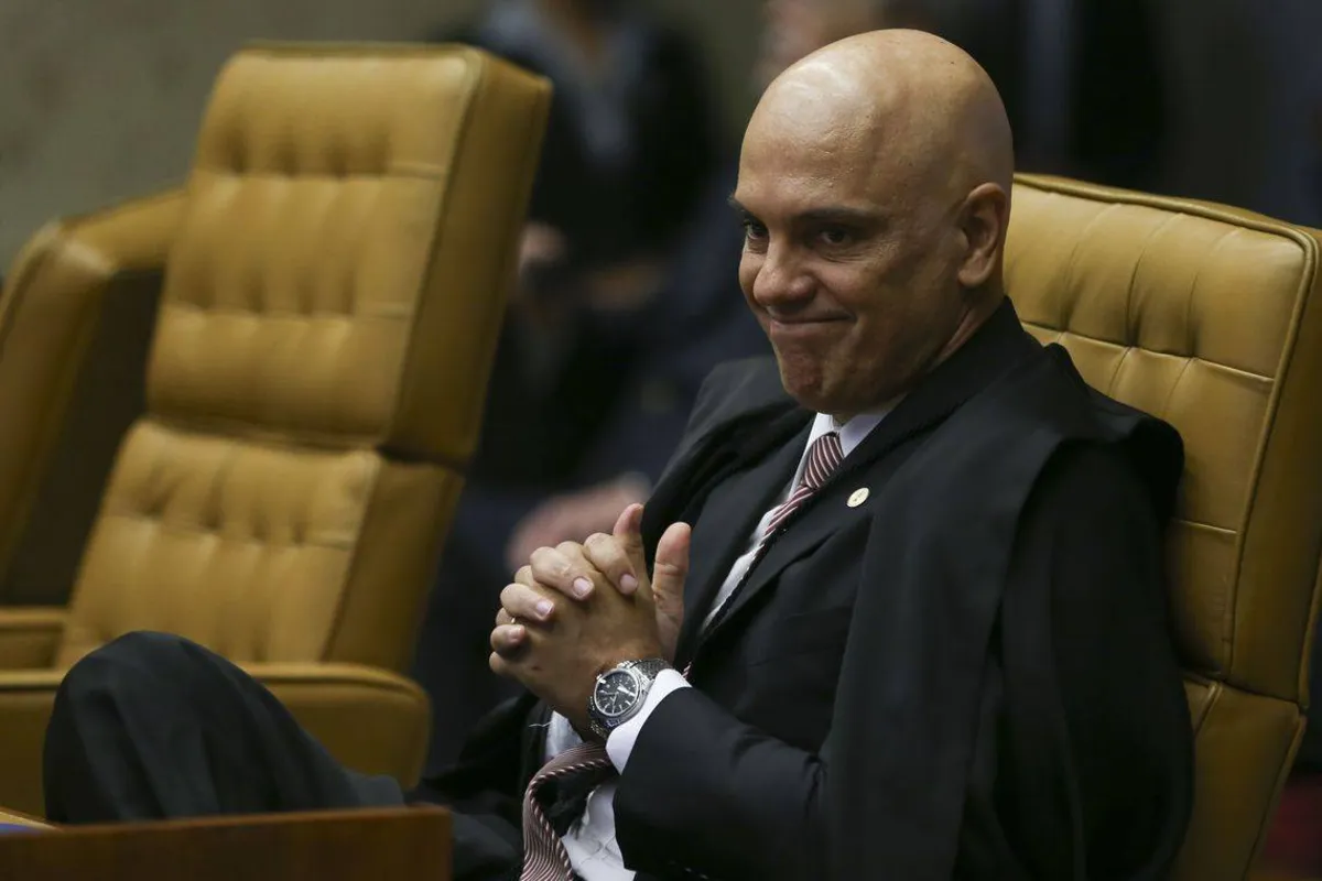 Imagem ilustrativa da imagem Moraes determina busca e apreensão em inquérito sobre ataques a ministros