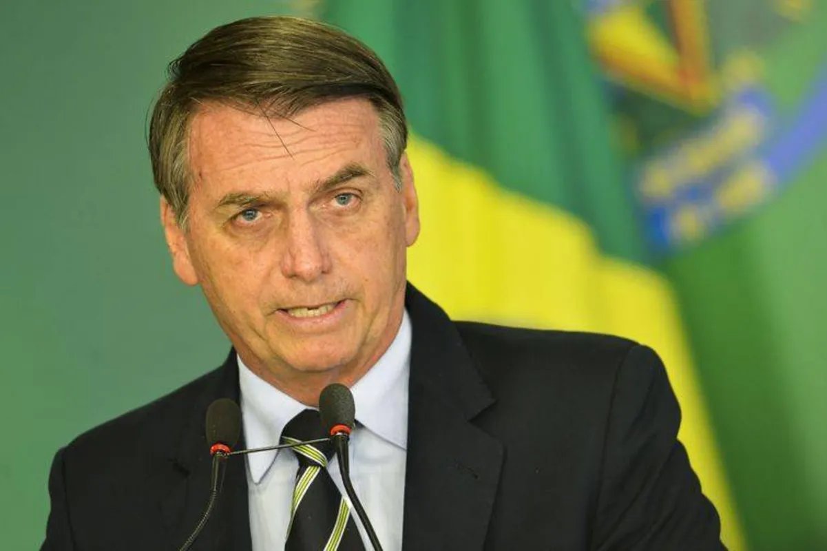 Imagem ilustrativa da imagem Ibope: popularidade do governo Bolsonaro cai 15 pontos porcentuais