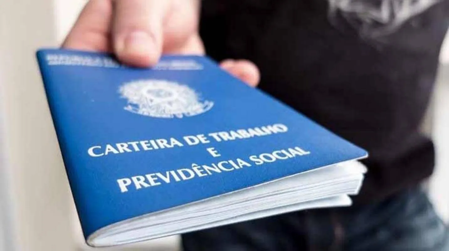 Foram fechadas 184 vagas de trabalho com carteira assinada