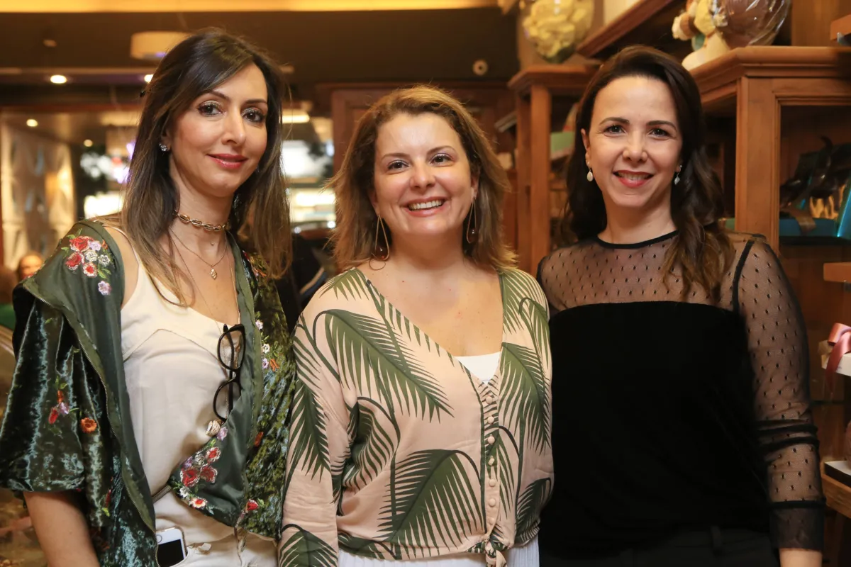 Kelly Alves, Rachel Luppi Ruiz e Elora Sapia Storti