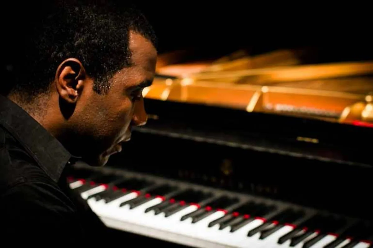 Hércules Gomes: pianista traz no repertório composições de Chiquinha Gonzaga, Ernesto Nazareth e Pixinguinha, entre outros, além de composições próprias