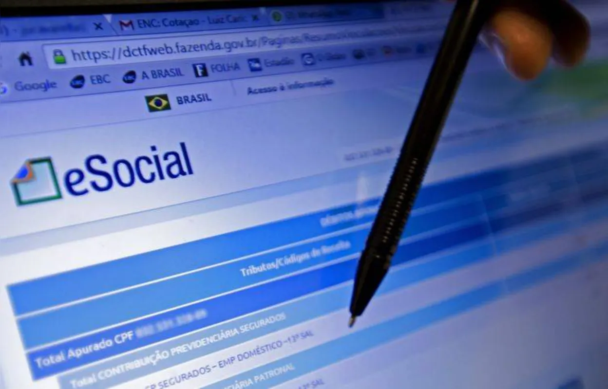 Imagem ilustrativa da imagem Empresa do Simples tem até terça para inscrever empregados no eSocial