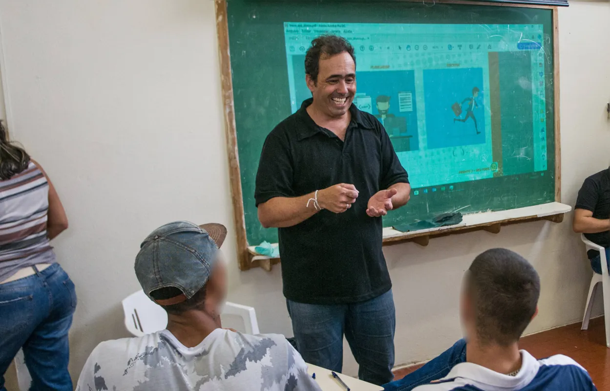 Guilherme Nonohay, instrutor da Besouro - Agência de Fomento Social: jovens têm como fazer um negócio mesmo vindo de comunidades carentes