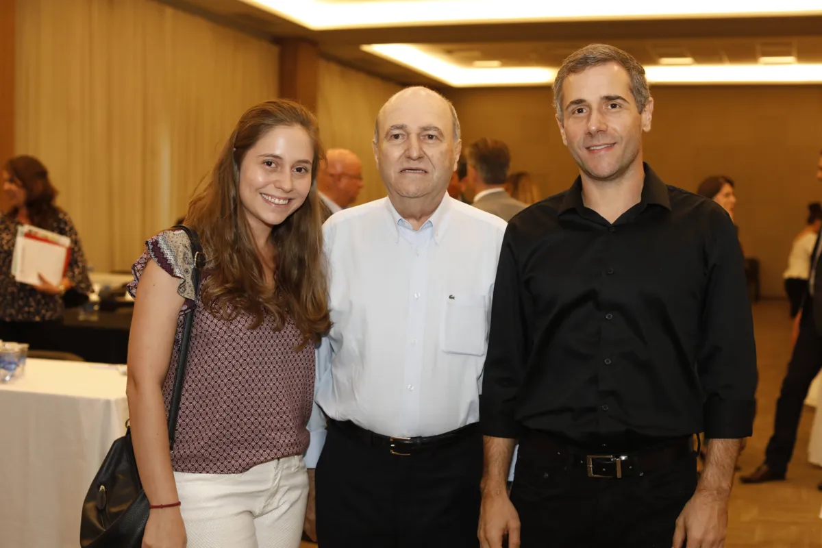 Ana Paula, Antônio e Fernão Galindo