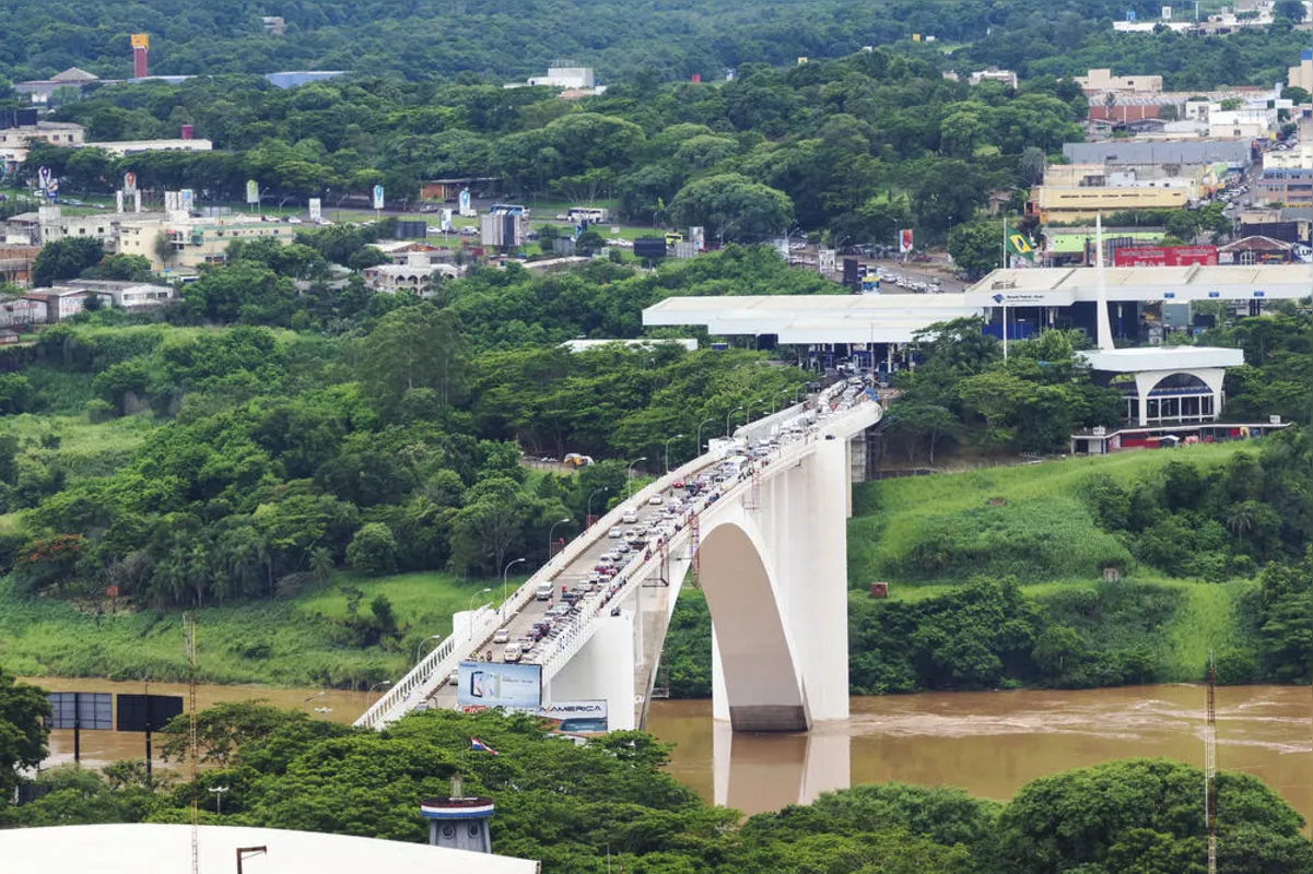 Imagem ilustrativa da imagem Segunda ponte entre Brasil e Paraguai será lançada em 10 de maio