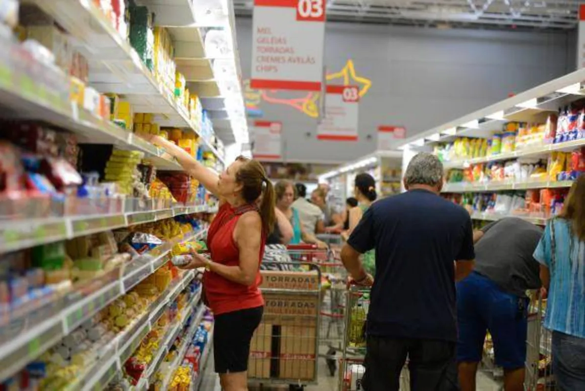 Imagem ilustrativa da imagem Custo dos alimentos tem 'repique' e sobe mais de 20% em um ano em Londrina