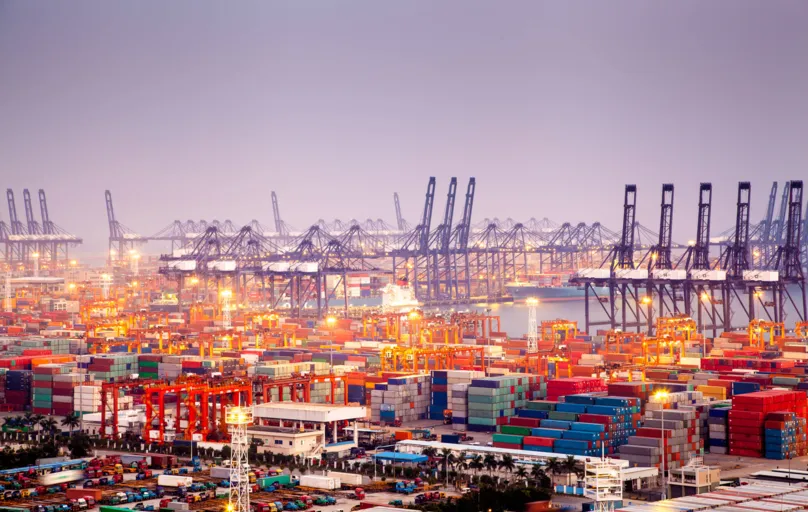 Crescimento de exportações e importações ampliou o mercado para profissionais de comércio exterior