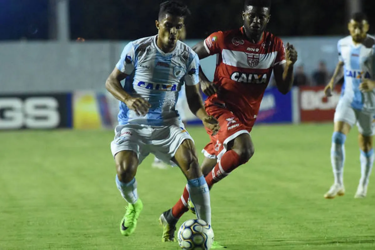 Lucas Ramon foi um dos destaques do LEC na série B do ano passado 