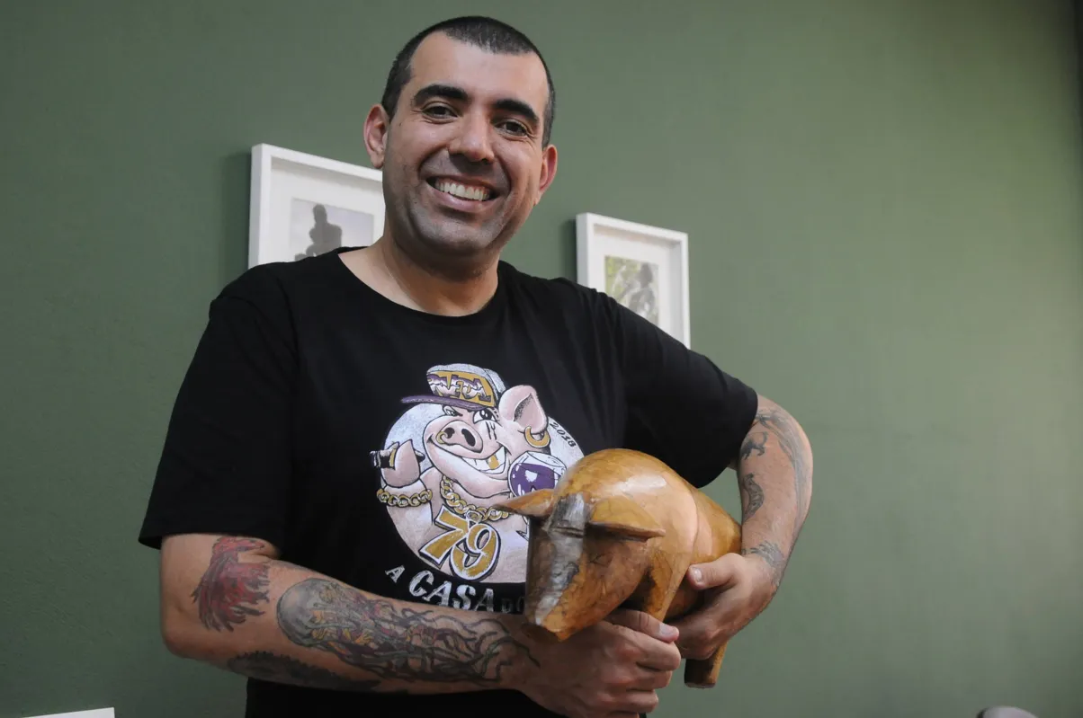 Jefferson Rueda, chef de A Casa do Porco, foi a Cingapura receber o prêmio: “Estou feliz em estar entre os melhores do mundo”

