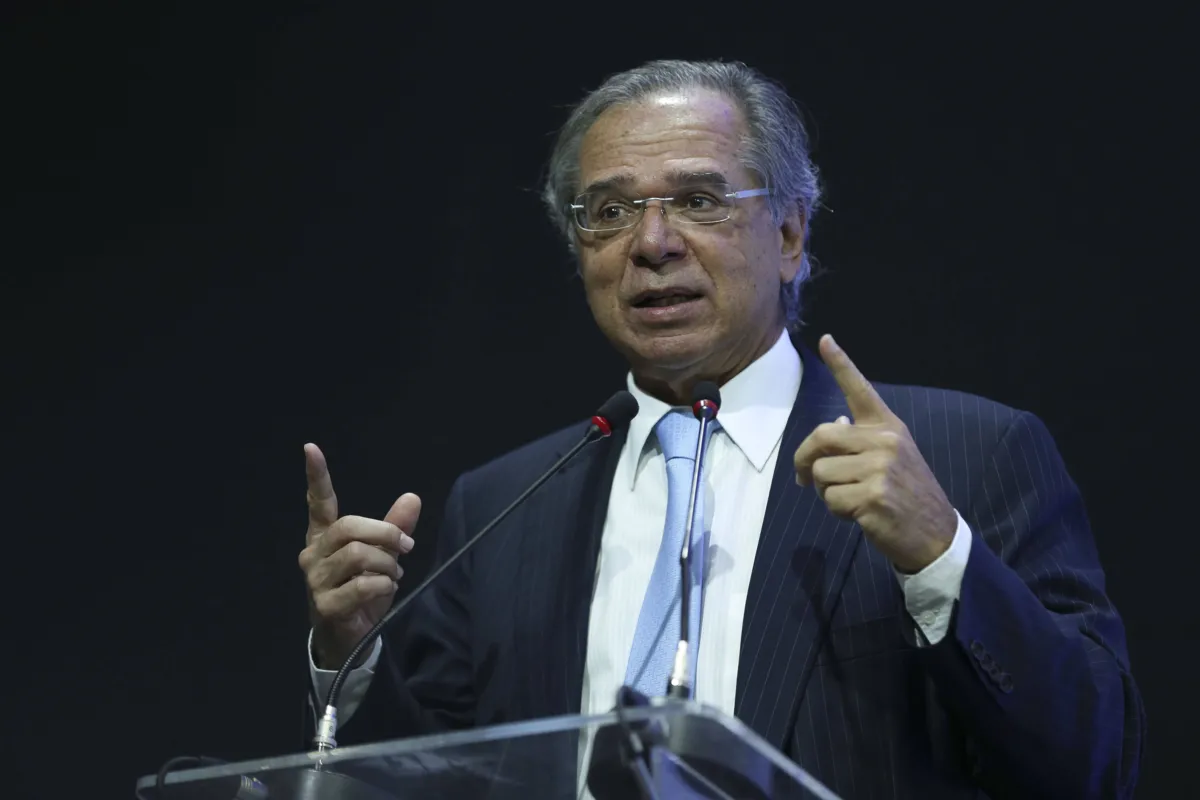 Entidades são contrárias à ideia do ministro Paulo Guedes de cortar alíquotas das contribuições feitas pelas empresas