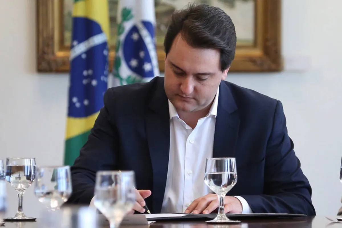 “Tínhamos esse compromisso com a população, de colocar fim a esse privilégio", disse o governador