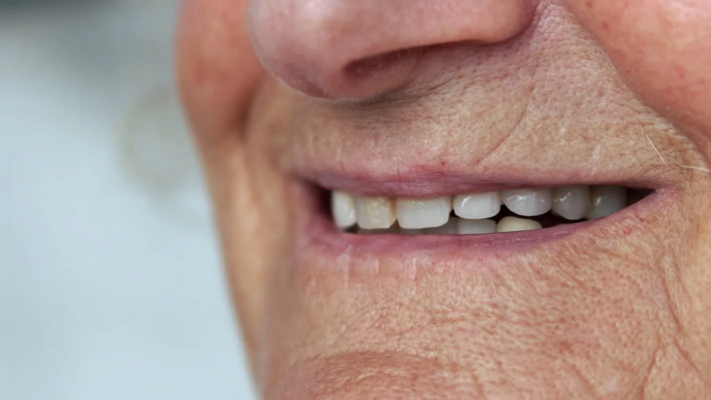 Imagem ilustrativa da imagem Professor da UEL pesquisa deficit nutricional e saúde bucal em idosos