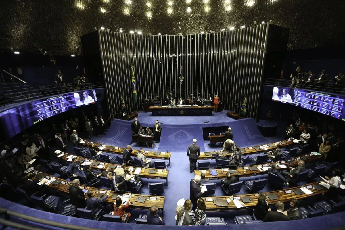 Imagem ilustrativa da imagem Senado articula medida que derruba decreto das armas