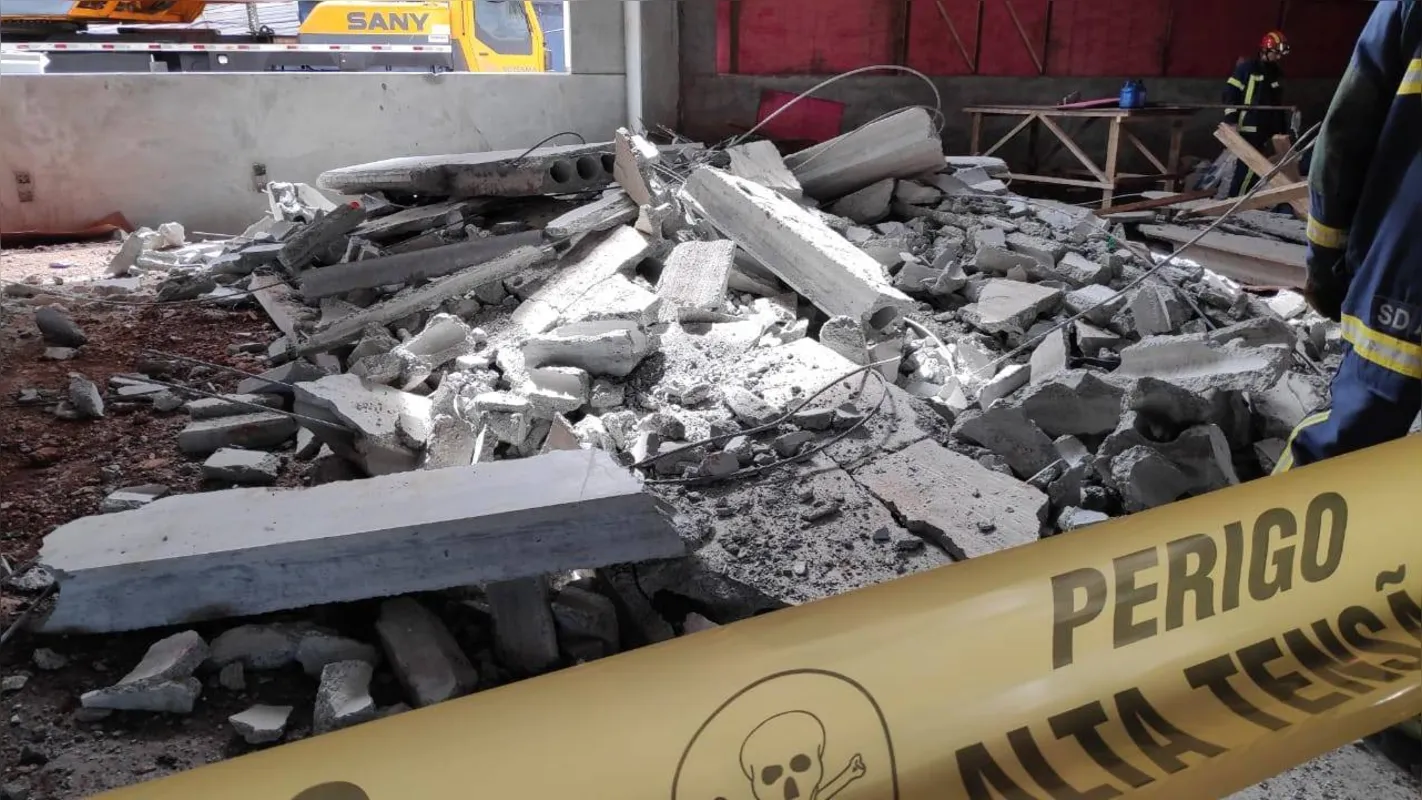 Estagiária de 20 anos morreu na queda de cinco lajes da estrutura