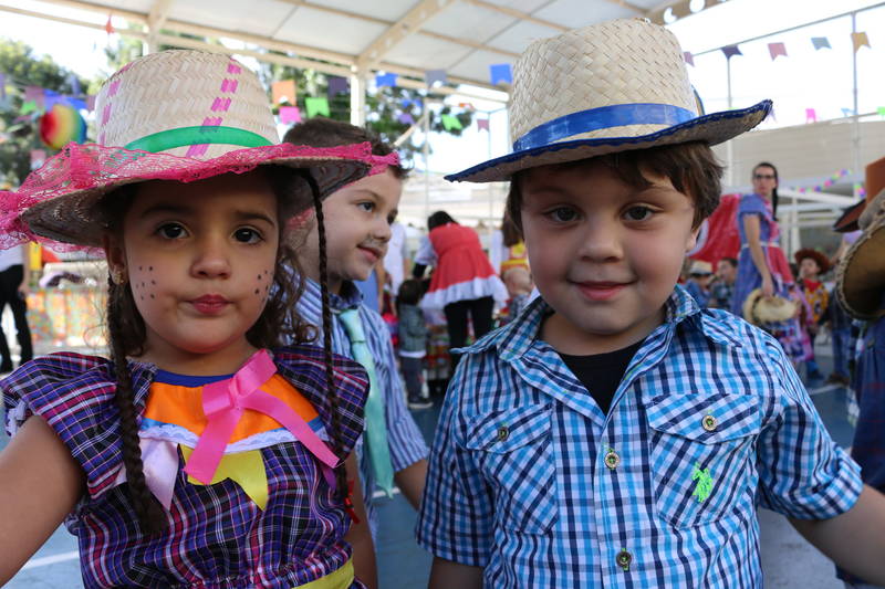 Lucia Lopes e Gabriel Sagamoto