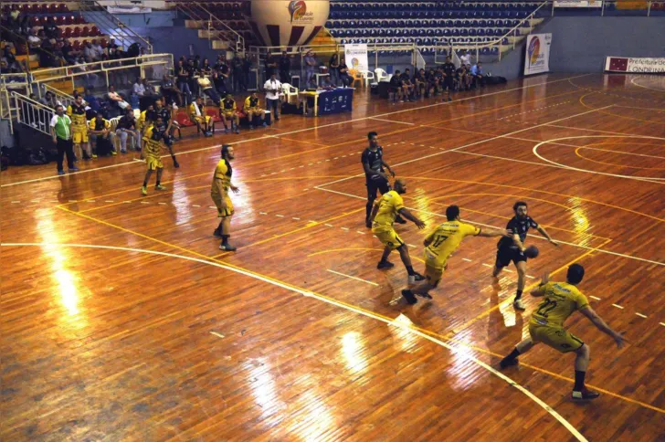 Equipes de handebol de Maringá e Cascavel se enfrentam na final dos JAP’s 2018