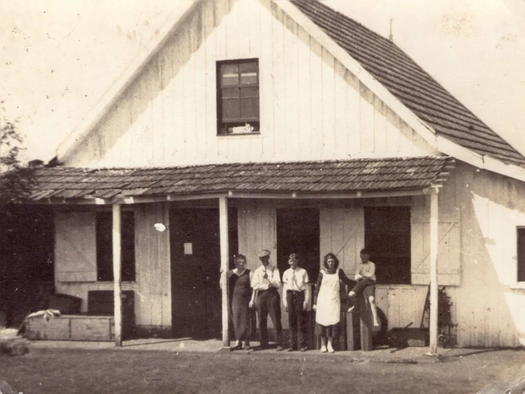 História: a primeira fábrica de queijos da cooperativa, na década de 1930