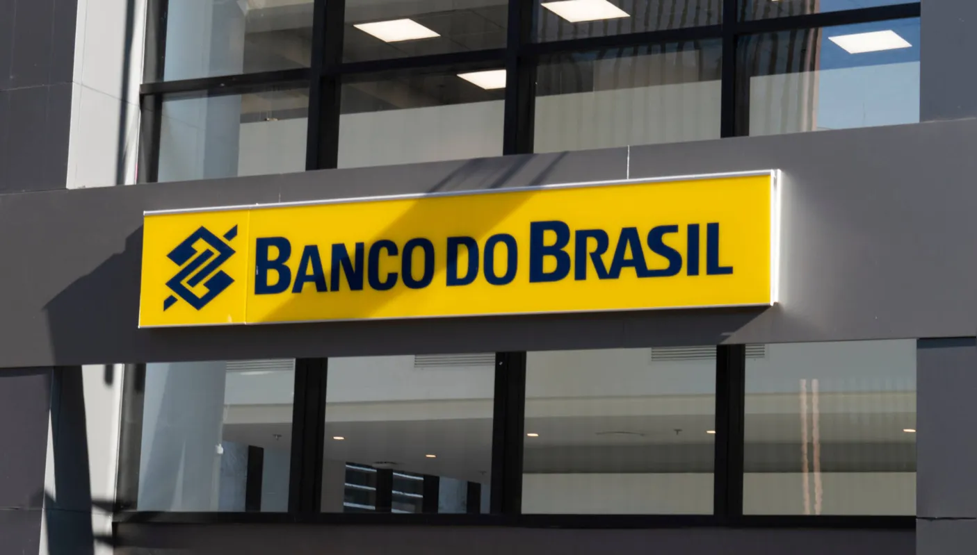 O banco vai transformar 333 agências em postos avançados (estrutura menor e mais barata) e 49 postos em agências