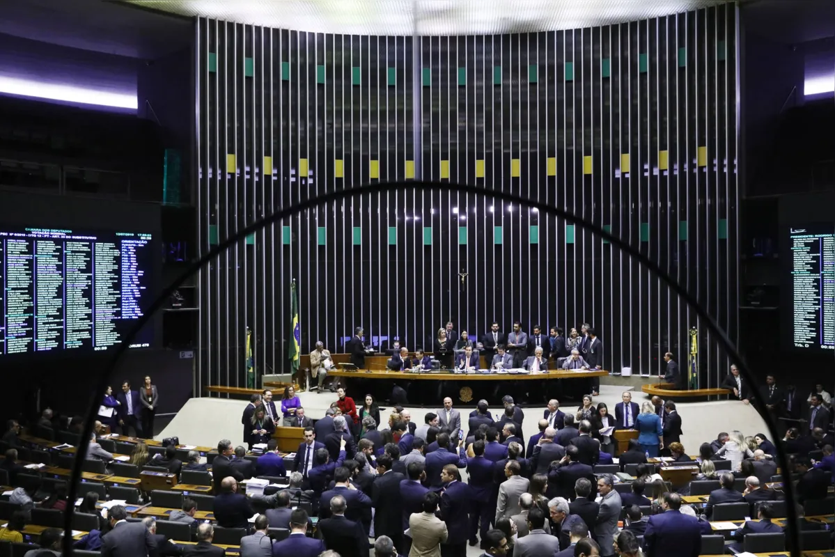 Imagem ilustrativa da imagem Congresso volta ao trabalho com foco na economia e recados a Bolsonaro
