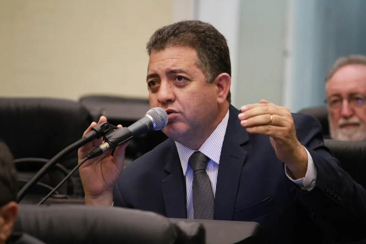 Imagem ilustrativa da imagem De olho em 2020, partidos começam a traçar estratégias