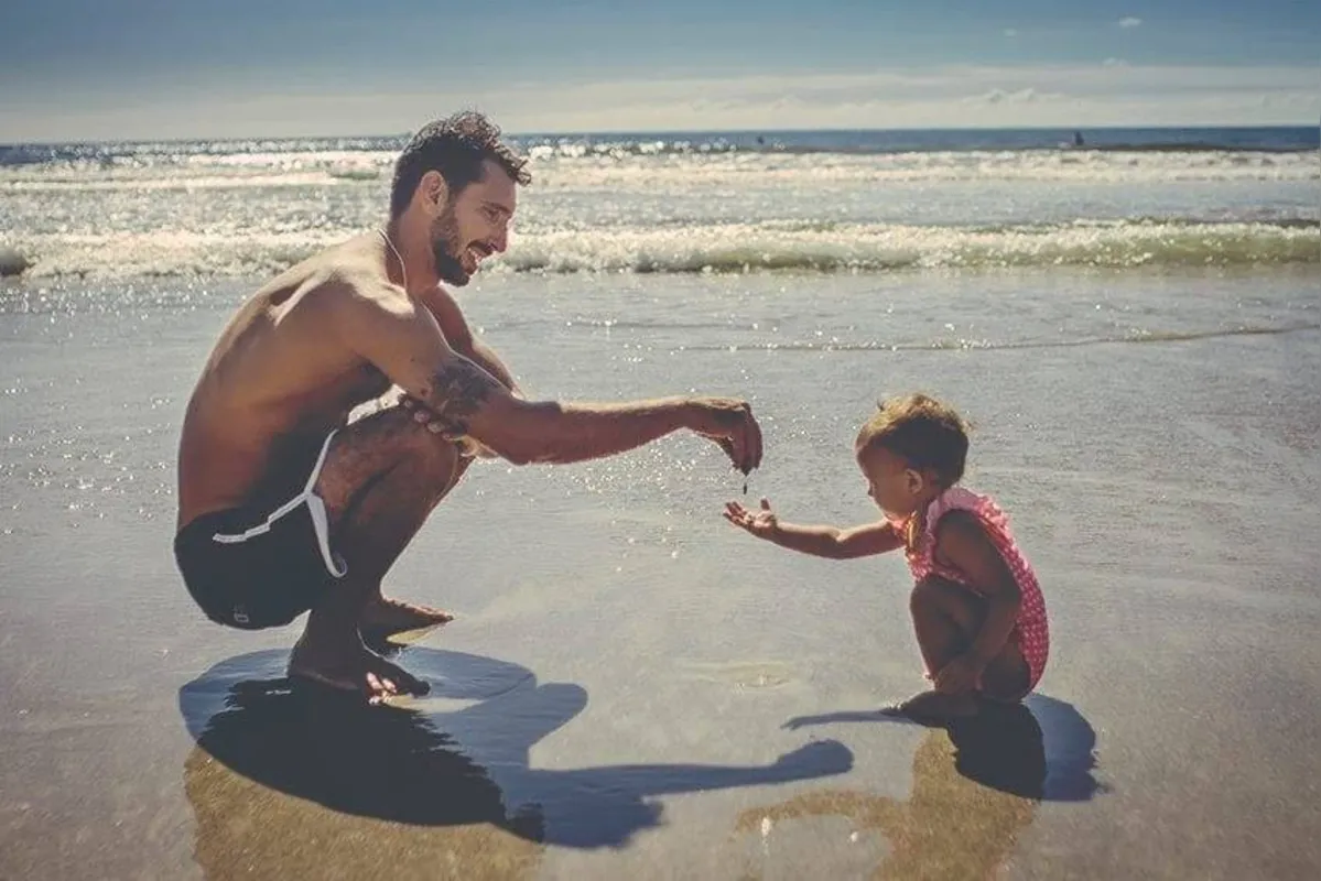 “Para mim, paternidade é uma forma de ser”, defende Tiago Koch, idealizador do projeto Homem Paterno
